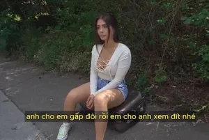 Cô gái 80 pound [Yueyueao] tắm rửa rồi quan hệ với bạn mình, sờ vào cái lồn rậm lông của bạn, nắm lấy con cặc to liếm láp, chủ động cưỡi máy đóng cọc lên xuống...
